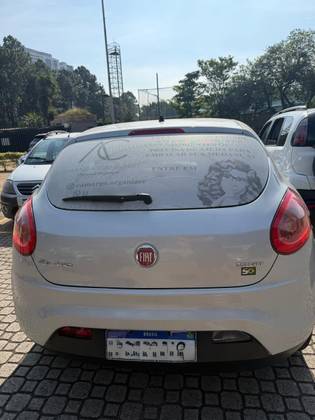 FIAT BRAVO 1.8 ESSENCE 16V FLEX 4P AUTOMATIZADO FIAT BRAVO 1.8 ESSENCE 16V FLEX 4P AUTOMATIZADO